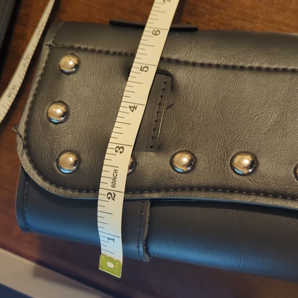 Leather roll bag for handle or sissy bar - Picture 6 of 8